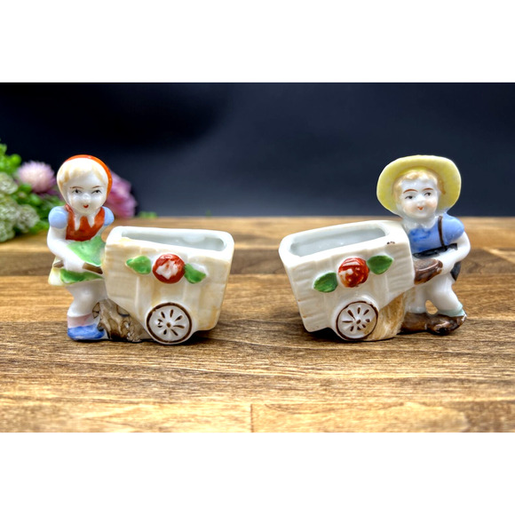 Girl Boy with Wagon Set Hand Painted Toothpick Holder Made in Japan Vintage - Picture 1 of 7